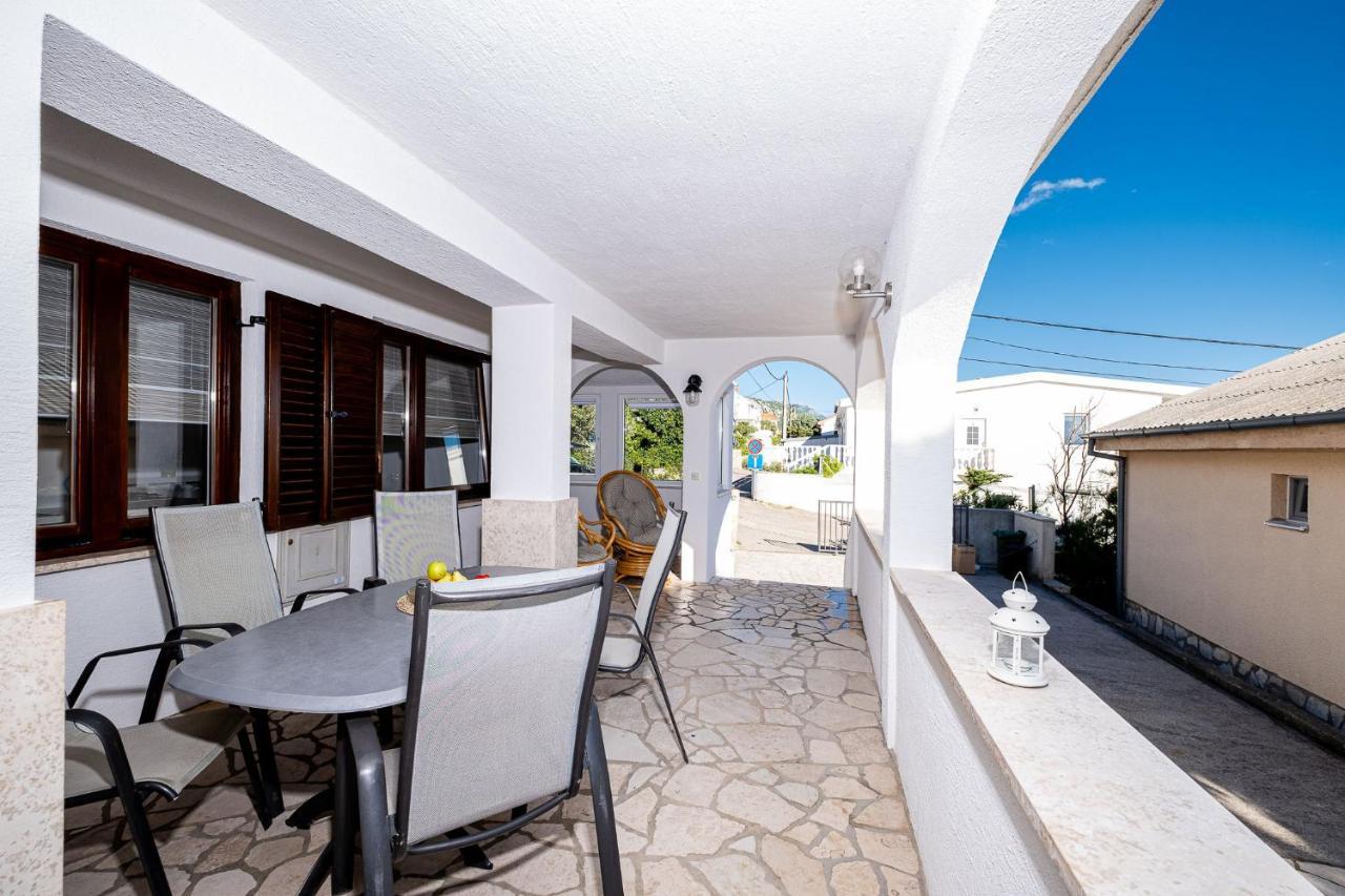 House Petra On The Beach-Sea Cesarica Exterior foto