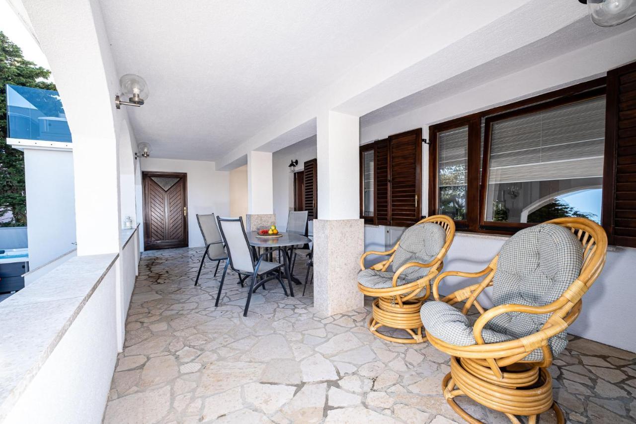 House Petra On The Beach-Sea Cesarica Exterior foto