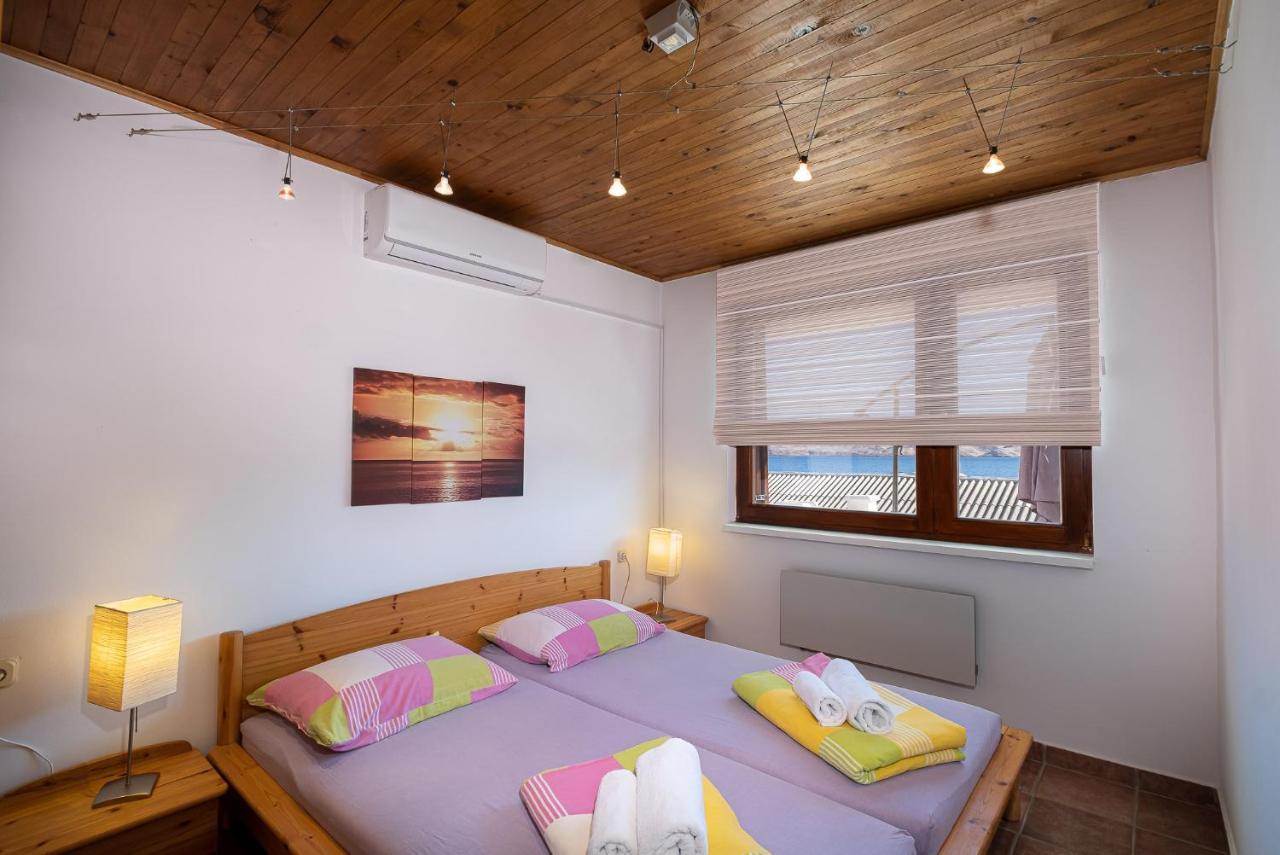 House Petra On The Beach-Sea Cesarica Exterior foto