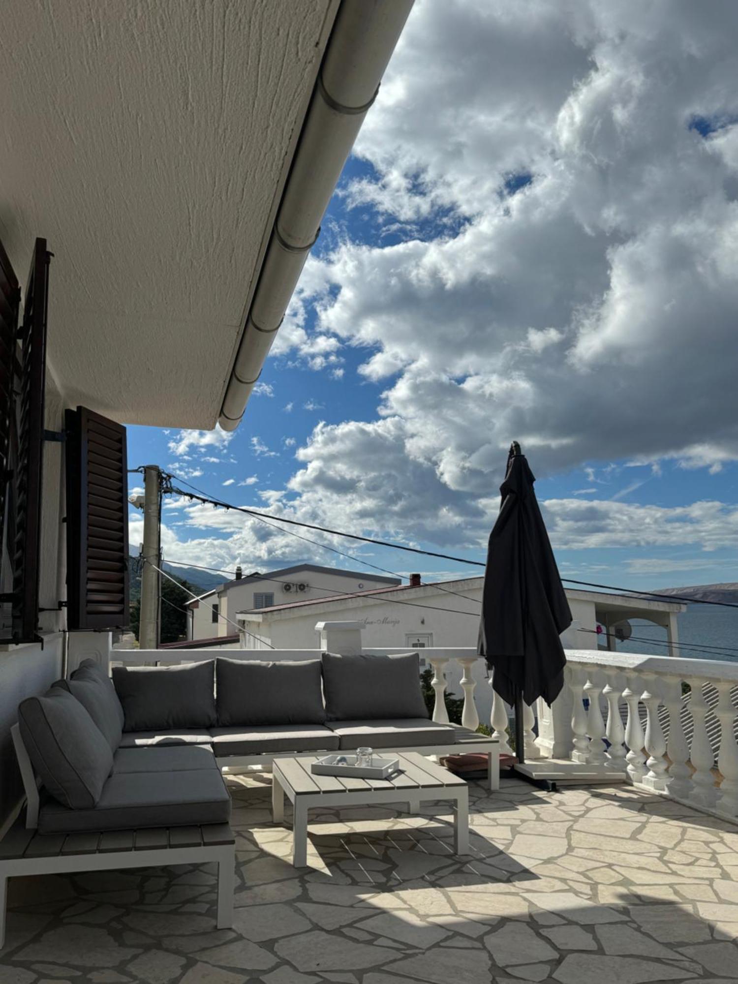 House Petra On The Beach-Sea Cesarica Exterior foto